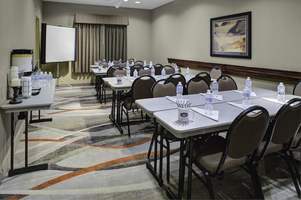Hampton Inn Elkhorn Lake Geneva Area מראה חיצוני תמונה