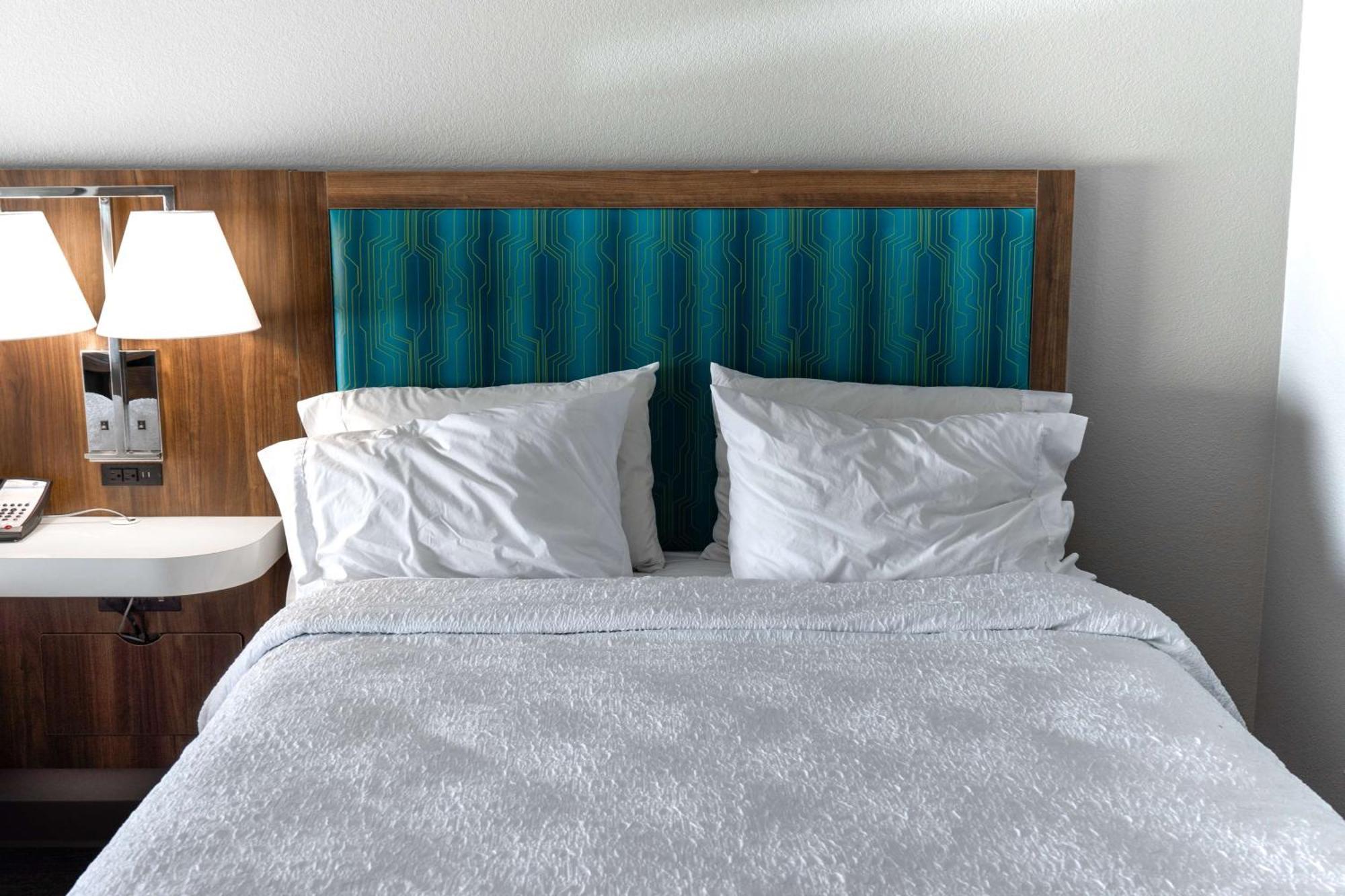 Hampton Inn Elkhorn Lake Geneva Area מראה חיצוני תמונה
