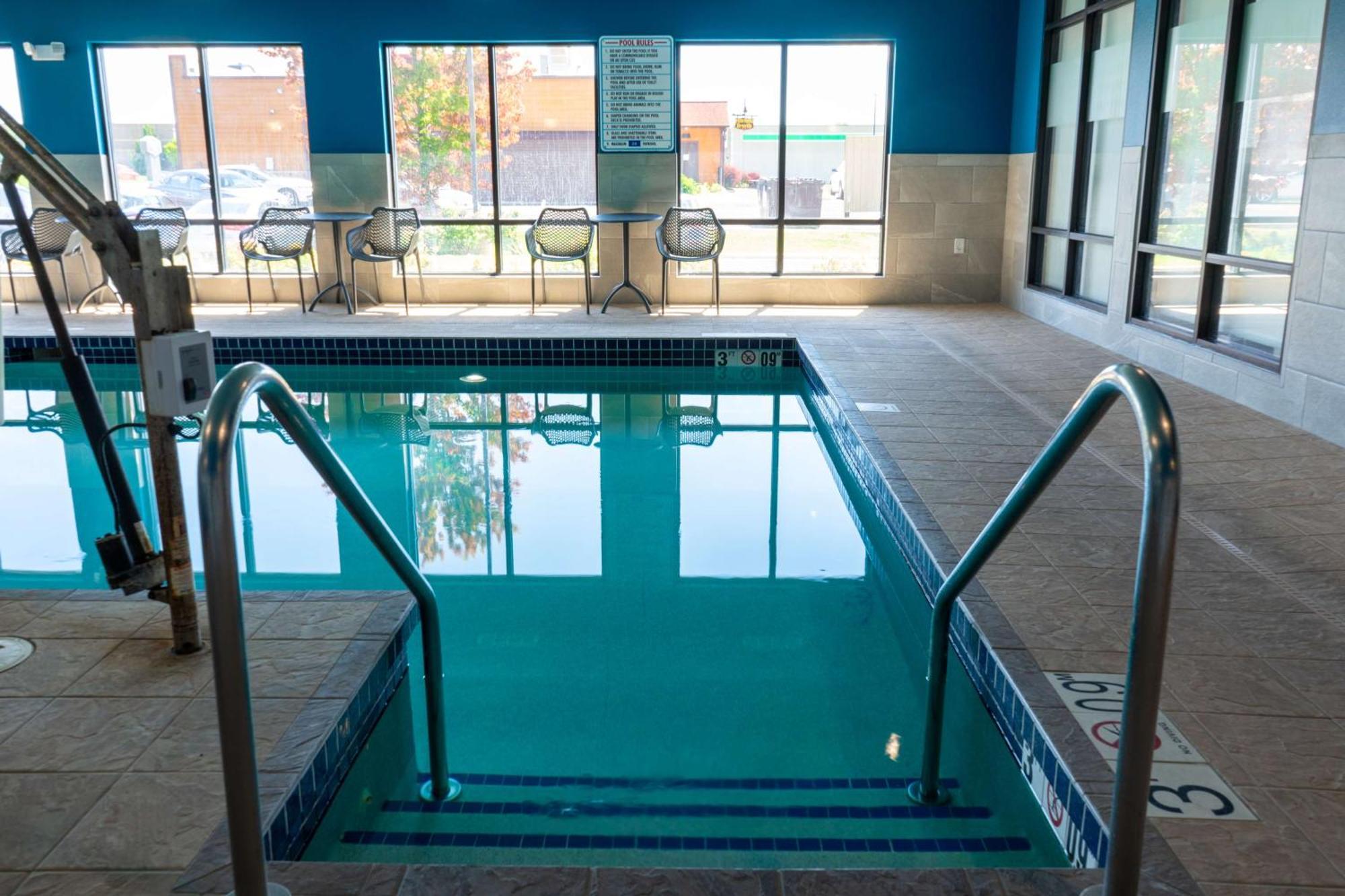 Hampton Inn Elkhorn Lake Geneva Area מראה חיצוני תמונה