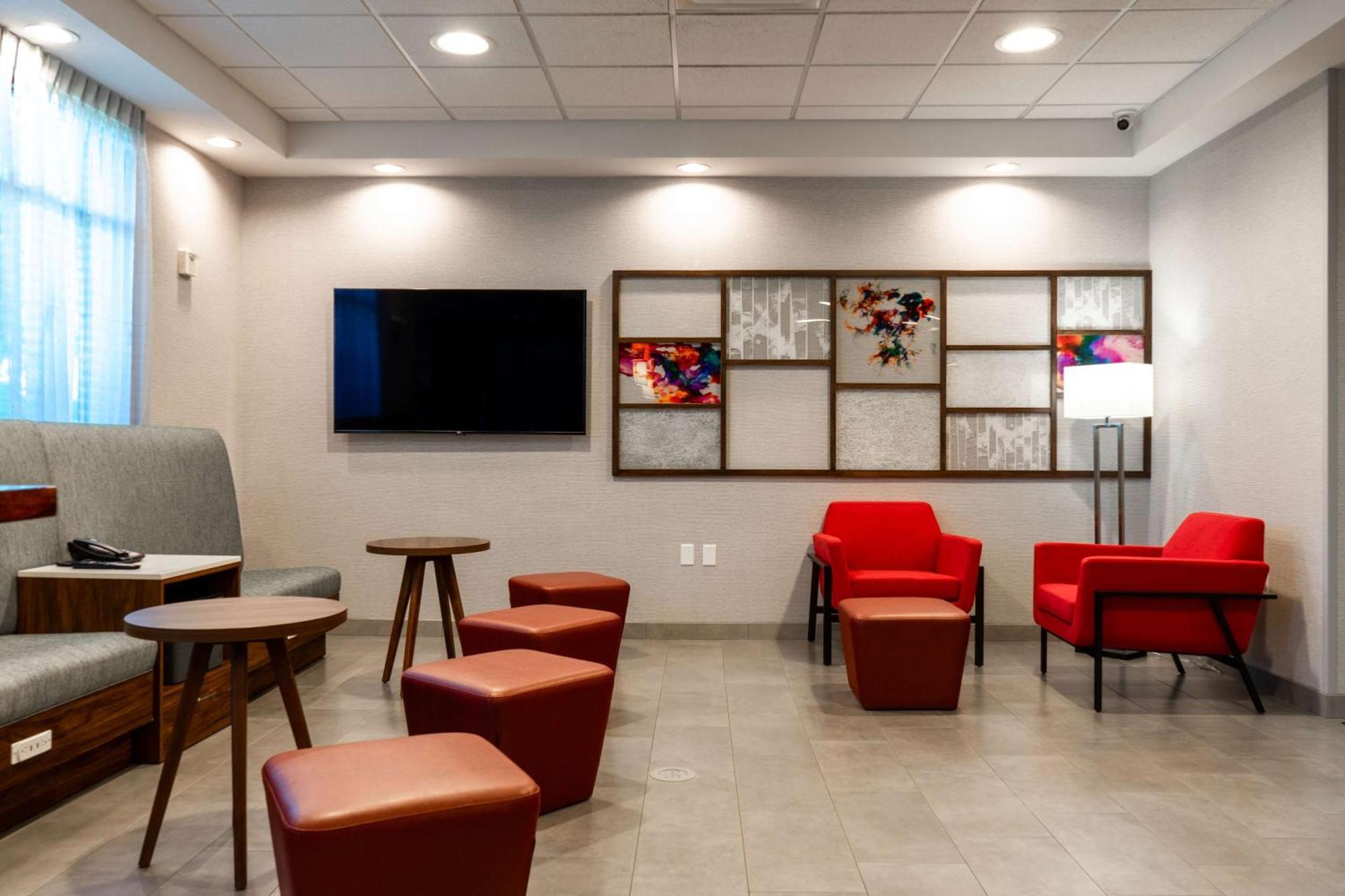 Hampton Inn Elkhorn Lake Geneva Area מראה חיצוני תמונה