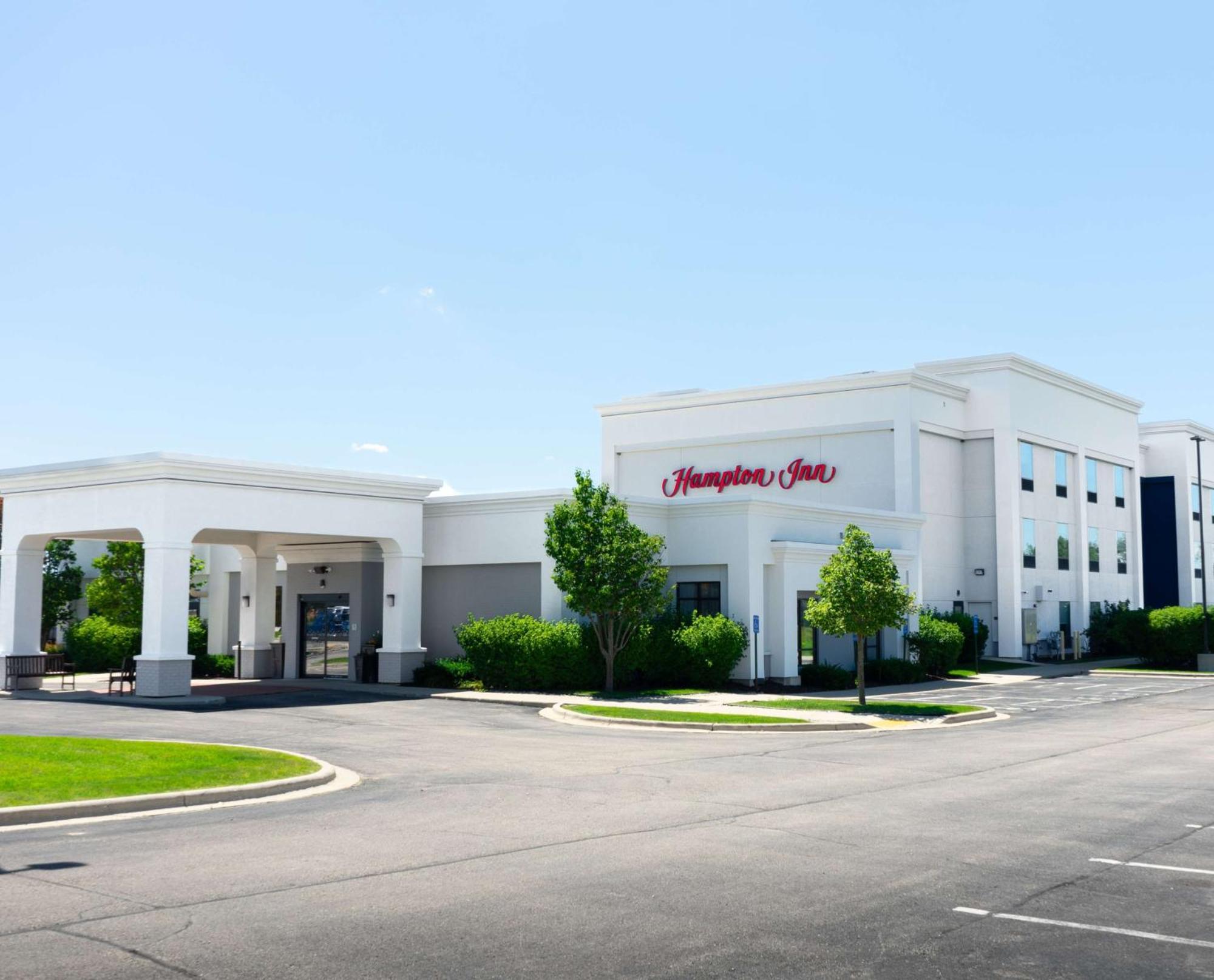 Hampton Inn Elkhorn Lake Geneva Area מראה חיצוני תמונה